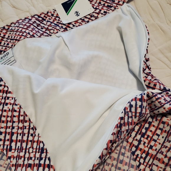 NWT IZOD Golf Skort Size 16 Pink White Blue Athlesuire Retail $68.00 - Picture 8 of 9